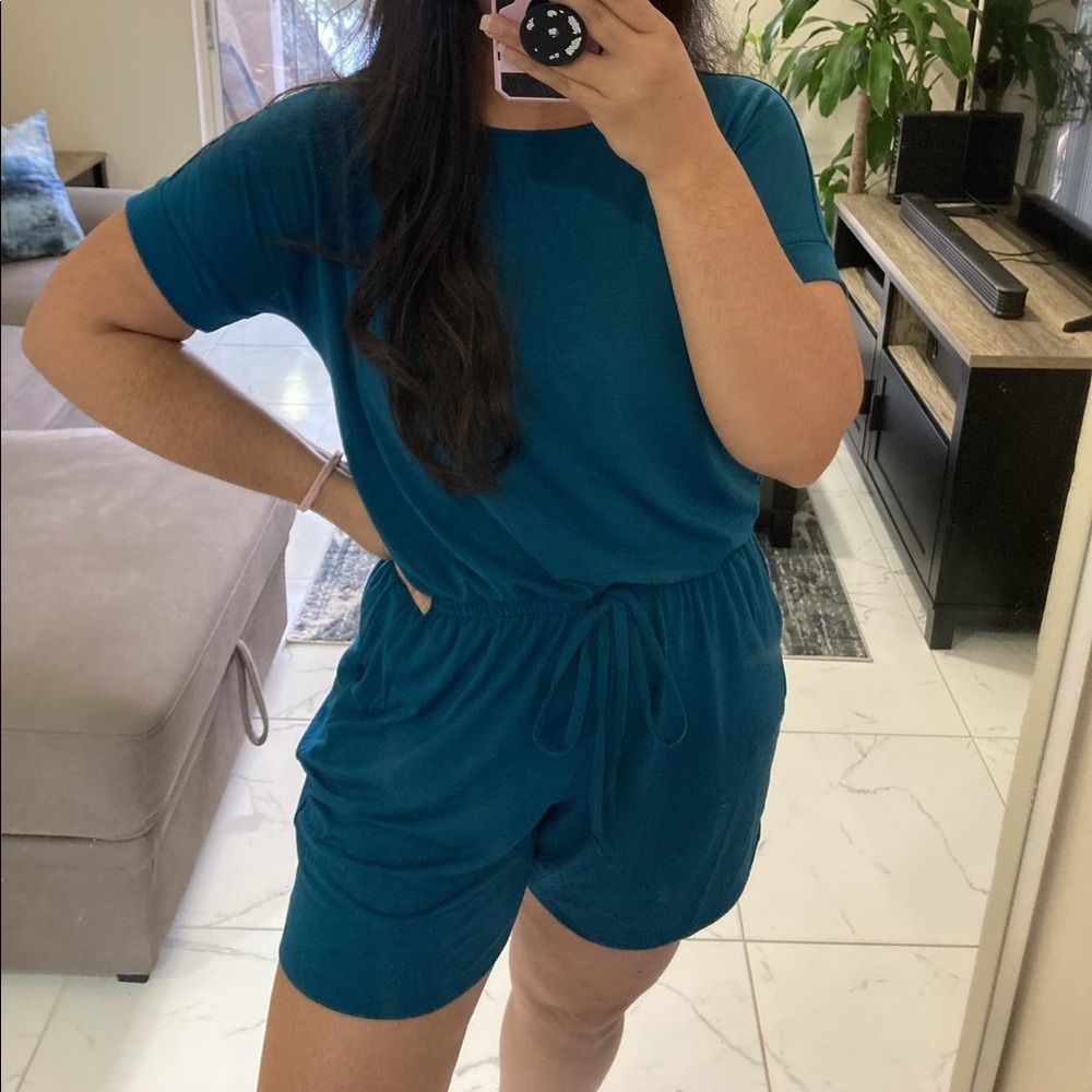 Last size!! Teal short sleeved romper
